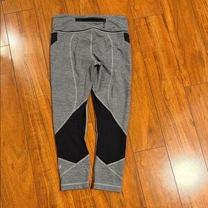 Lululemon Gray and Black Athletic Leggings